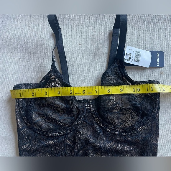 🆕Leonisa Lace Contour Shaping Lace Bodysuit with Underwire Fabric Cups Size S - Picture 10 of 14